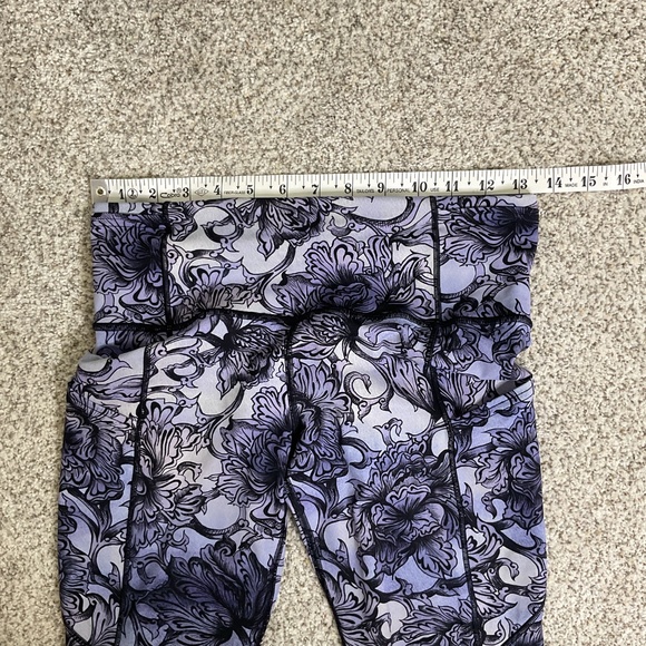 Lululemon Fast & Free Crop II 19” Leggings Blue Hanakotoba Starlight Floral Sz 6 - Picture 8 of 12
